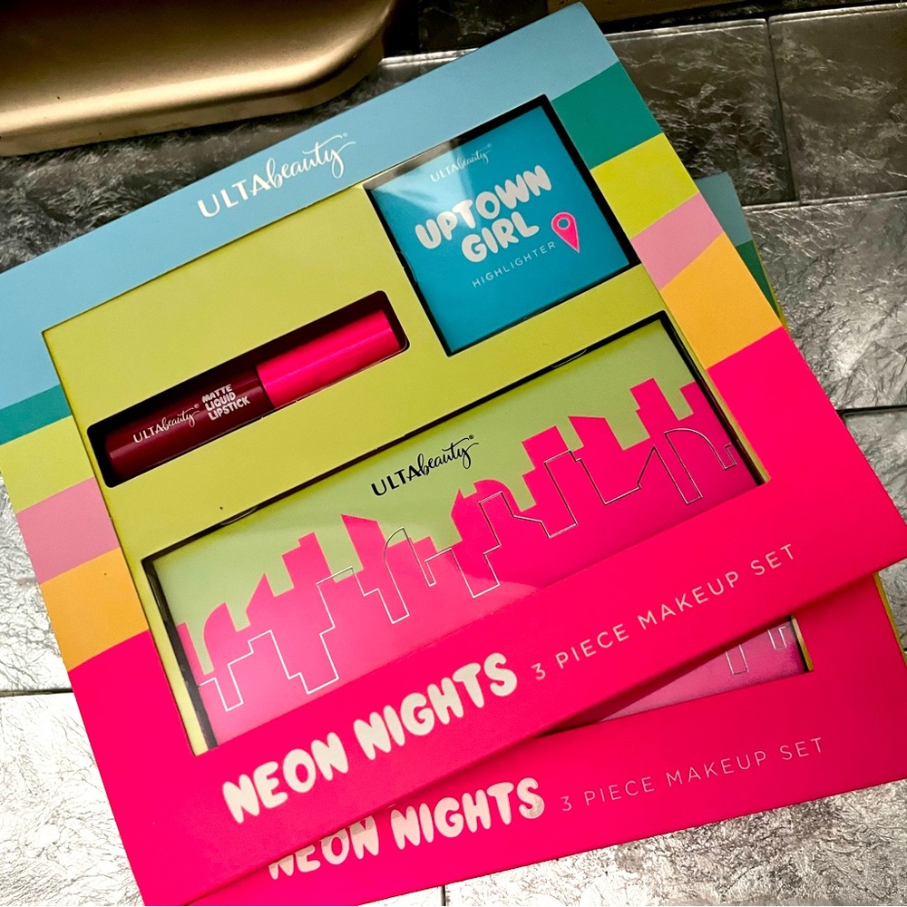 Ulta Beauty 3 piece make-up set